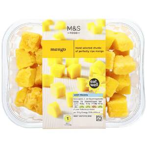 marksandspencer_food_ZMRLZINY 2023_mrazene mango_139,90Kc.jpg